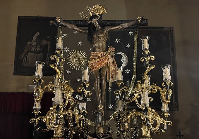 Nuevo velo oscuro de Animas Christ presentado el sábado