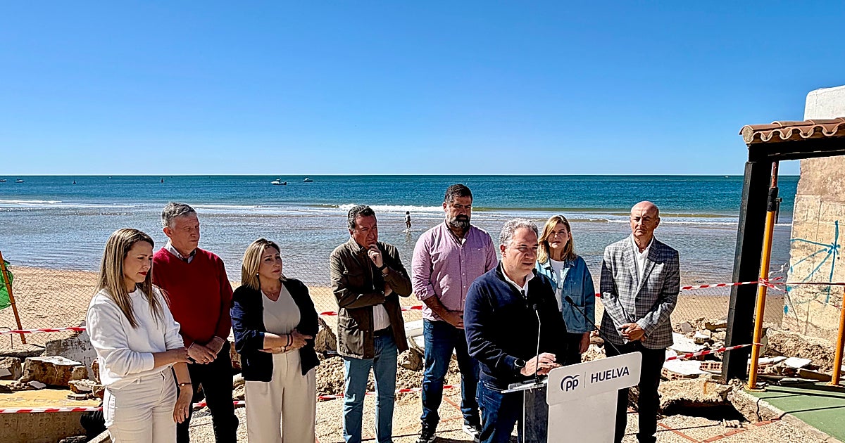 Bendodo cree que Montero llega a Andalucía «obligada, como la que viene a pagar una multa»