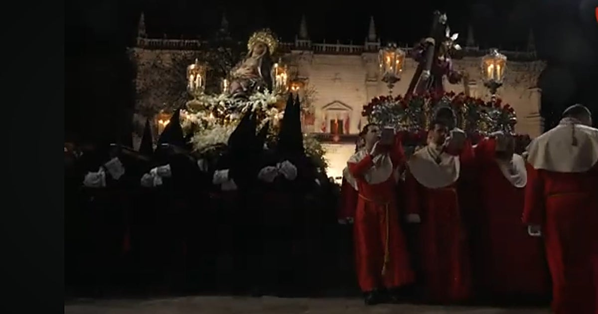 Multitudinario Encuentro de la Madre con su Hijo en Valladolid