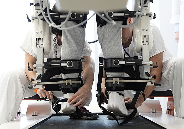 Un exoesqueleto robótico para mejorar la vida de pacientes con ELA
