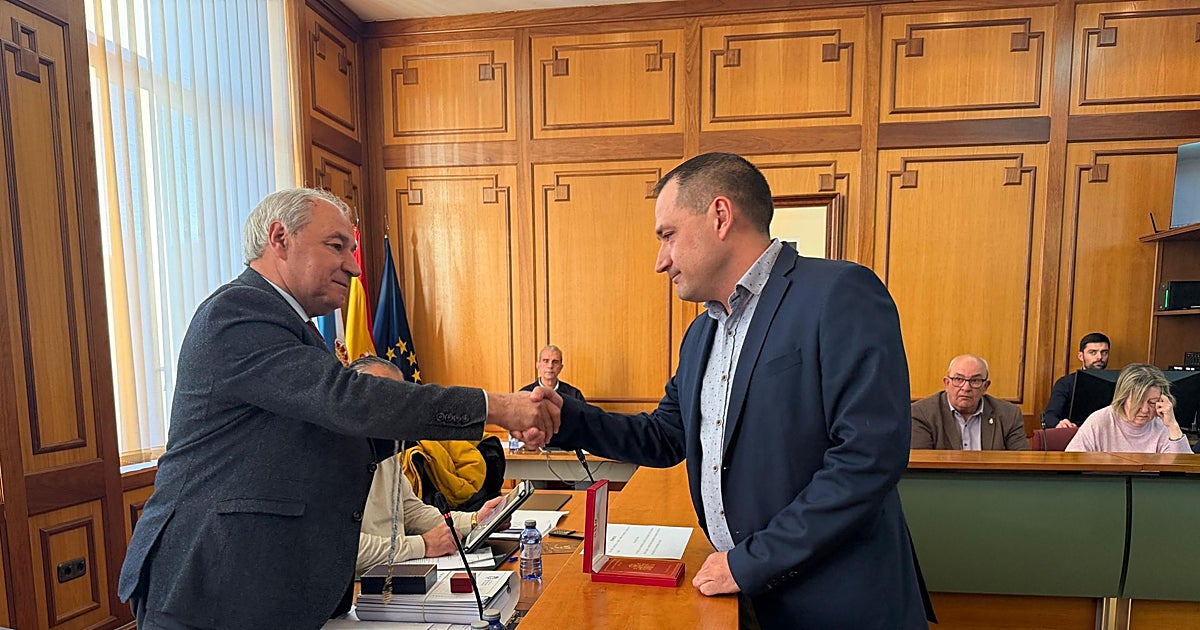 El alcalde de Monforte, acusado de abuso sexual, otorga a su hijo las competencias de Medio Ambiente