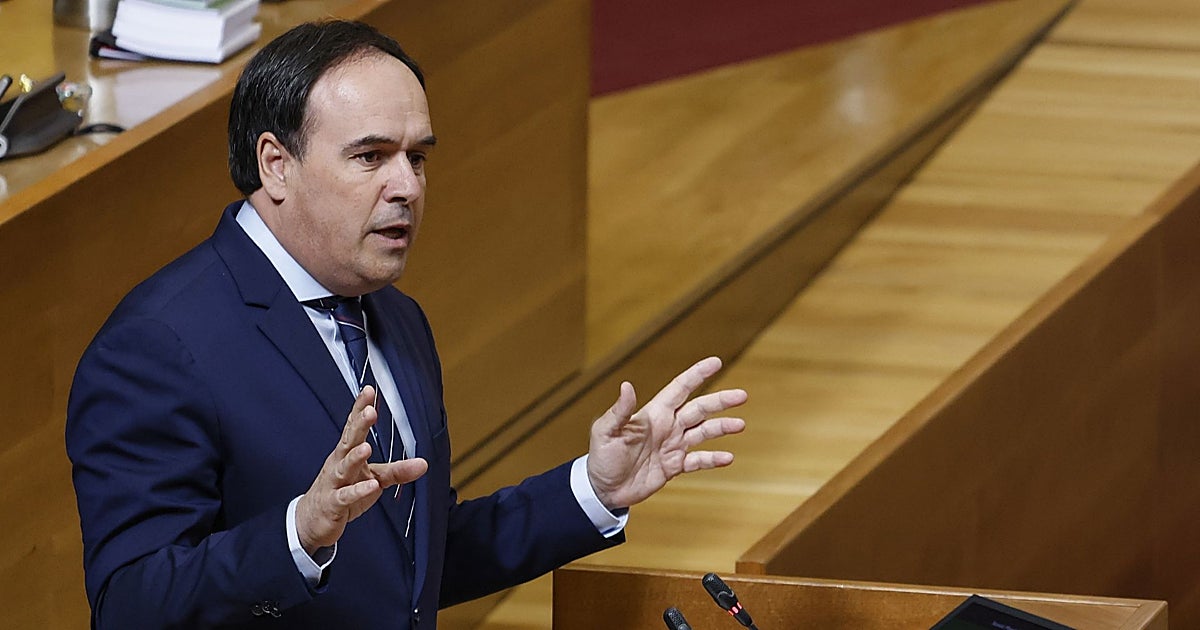 Llorca utiliza la crisis de Morant en el CNIO para contrarrestar los ataques de la izquierda