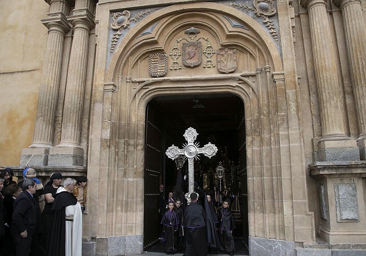 Itinerarios y horarios del Jueves Santo y Madrugada de la Semana Santa ...