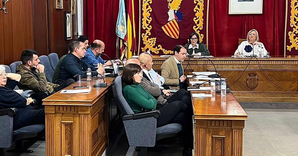 Tensión en Vinaròs tras aprobarse añadir a las calles el nombre en castellano