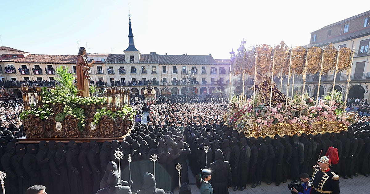 Aplaudido regreso de 'El Encuentro' a la Plaza Mayor de León