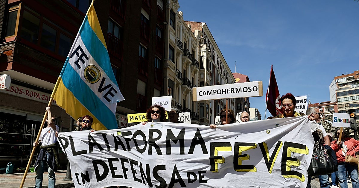 León vuelve a clamar por su tren Feve