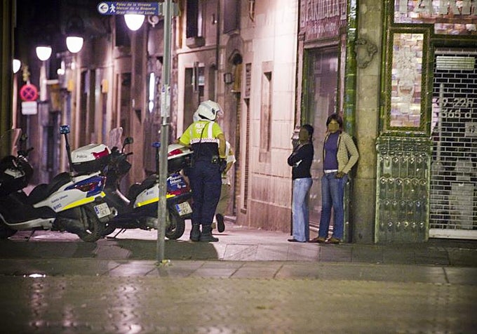 Prostitución en Las Ramblas de Barcelona, en 2009.