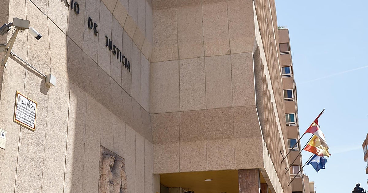 La Fiscalía pide cárcel para la pareja que intentó apuñalar a su compañero de piso en Albacete