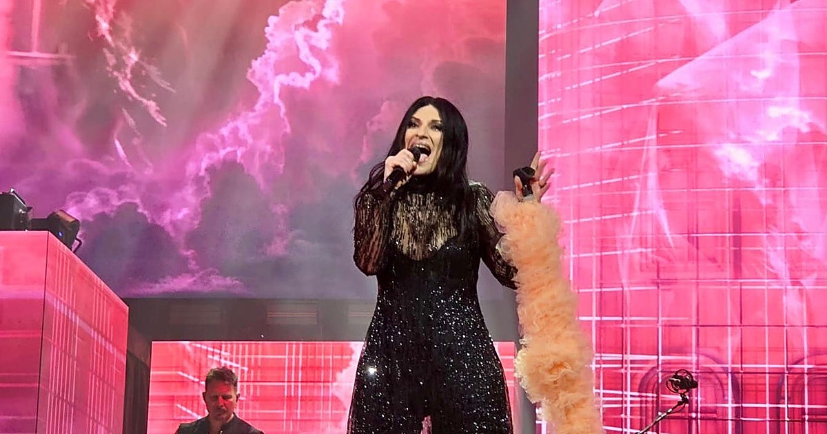 Laura Pausini conquista el Roig Arena ante más de 12.000 asistentes