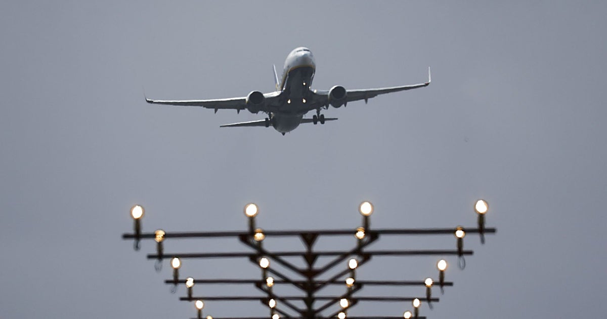 El Clúster de Turismo recuerda a Caballero que el «localismo» resta vuelos