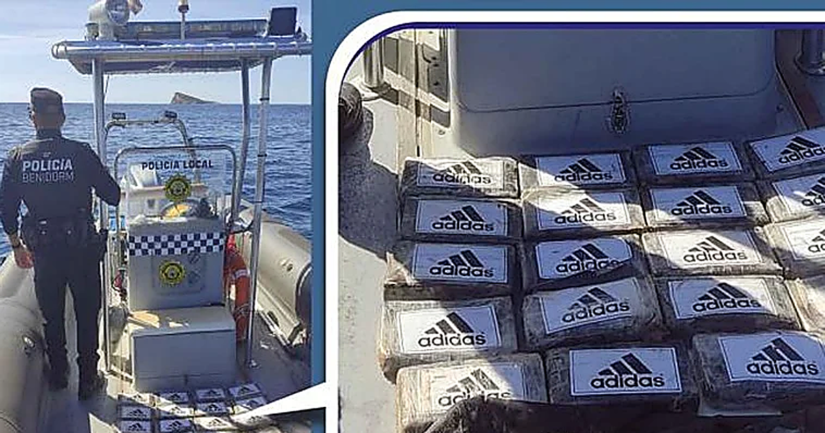 Encuentran un fardo con 25 kilos de coca en la orilla de una playa de Motril