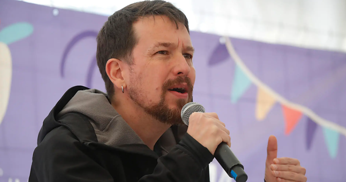 Artemis II se acerca a la Luna y observa un eclipse solar total