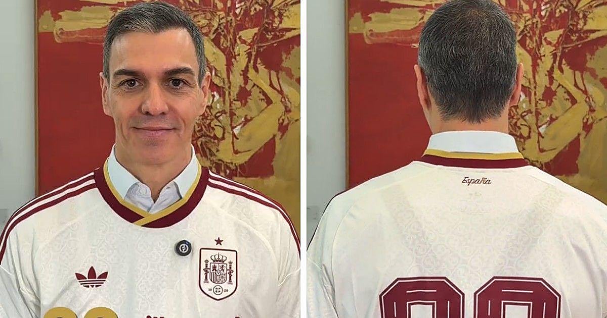 Sánchez usa la Selección Española de Fútbol para sacar pecho de los datos de afiliación