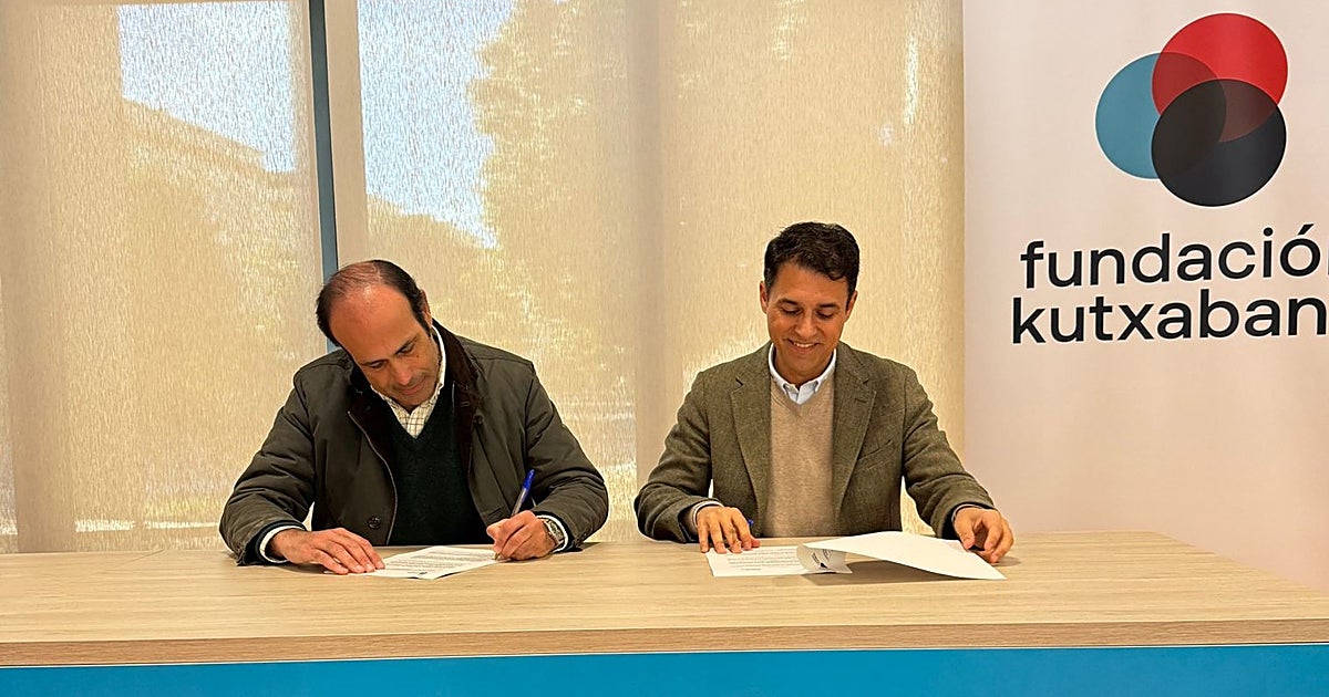 Más de 1.600 alumnos andaluces recibirán formación gratuita para un uso seguro de la tecnología