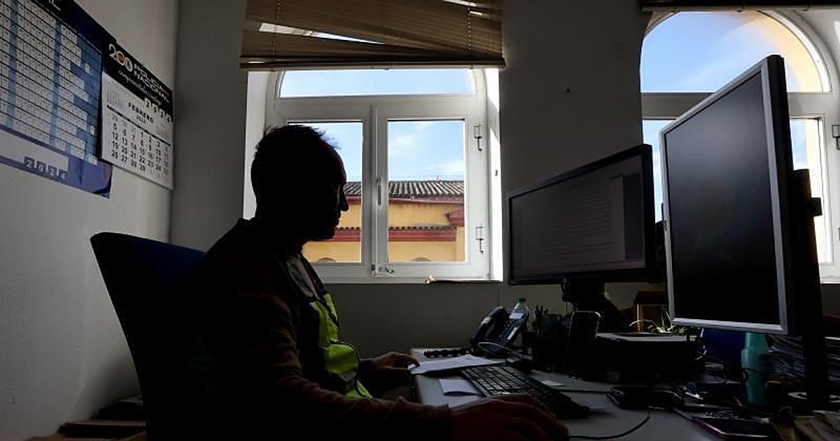 Un pedófilo se enfrenta en Córdoba a 7 años de cárcel por distribuir cientos de imágenes de abuso infantil