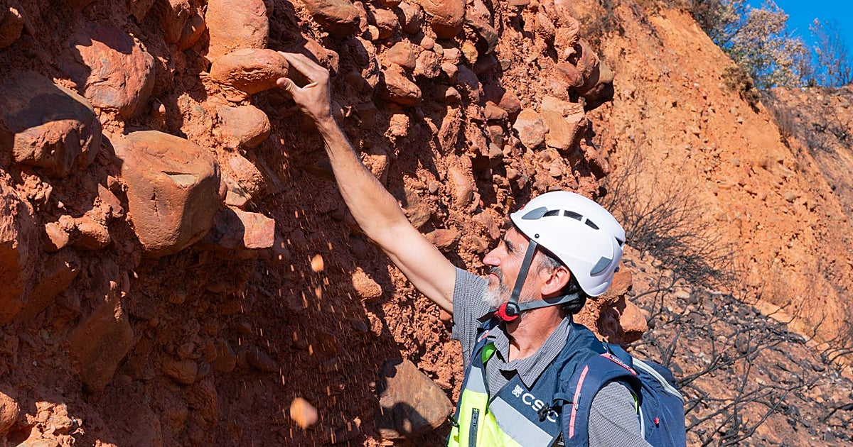 La erosión del suelo en Las Médulas por el incendio «deja expuestos» restos arqueológicos que «urge» proteger