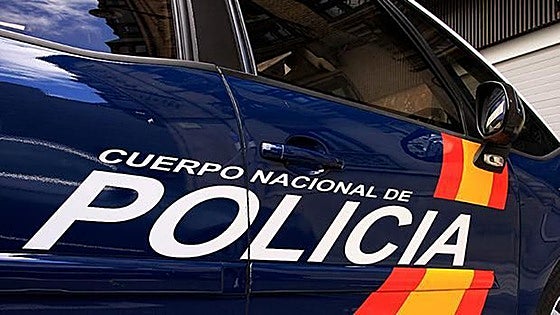 Detenido por difundir fotos íntimas y acosar a una mujer en Albacete
