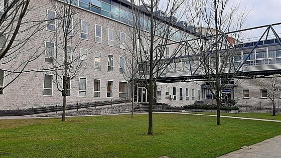 La Fiscalía pide doce años para el joven acusado de violar a una niña de trece en Cantabria