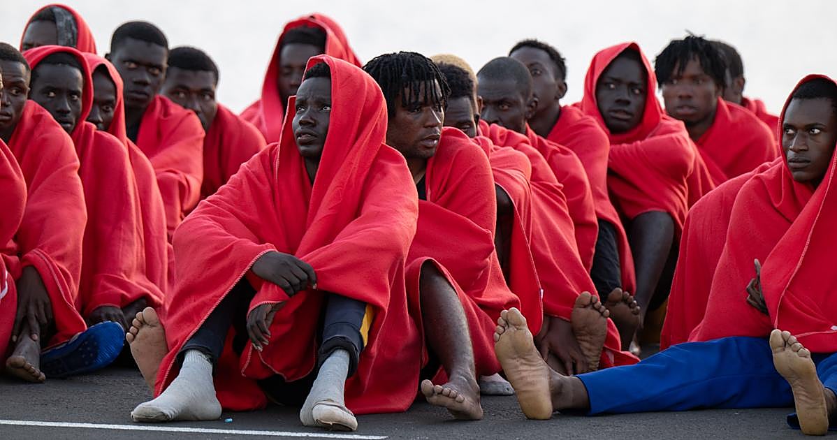 1.170 menores inmigrantes han cumplido los 18 años esperando ser regularizados y están fuera de control institucional