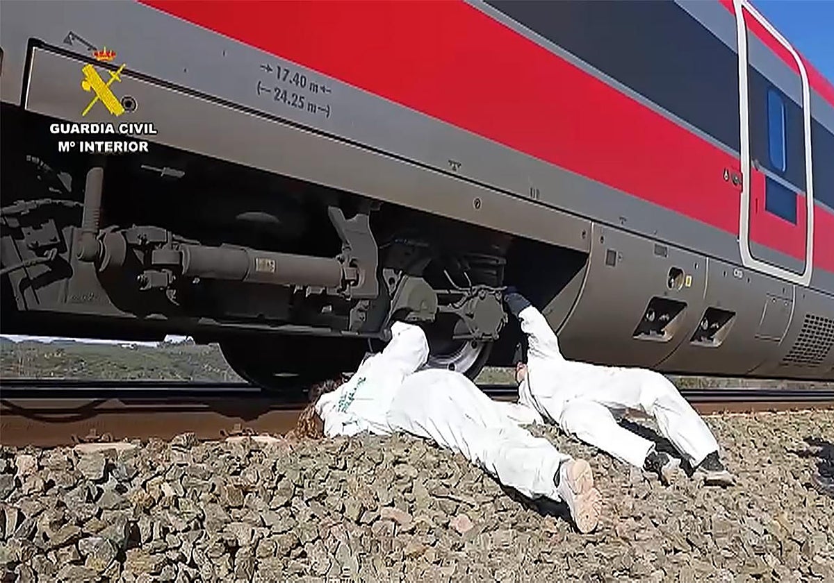 El informe de la soldadura de Adamuz fue revisado por un trabajador sin titulación