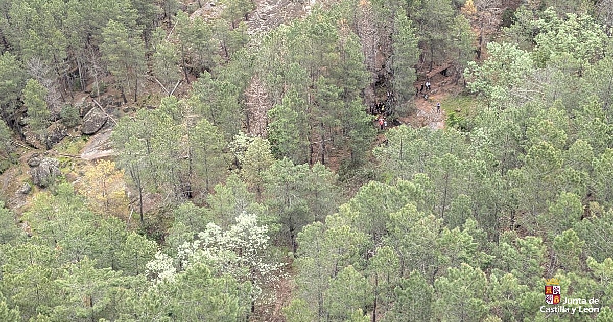 Segundo ciclista fallecido en menos de 24 horas tras caer en una zona de difícil acceso en la provincia de Ávila