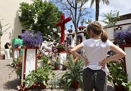 Guía de las Cruces de Mayo en Córdoba 2026: cuántas participan, dónde estarán y horarios