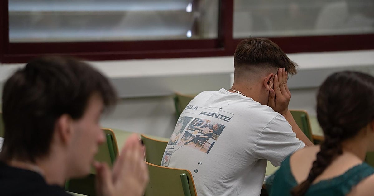 El Gobierno valenciano prevé aprobar en junio el currículo de Bachillerato que elimina toda referencia al catalán