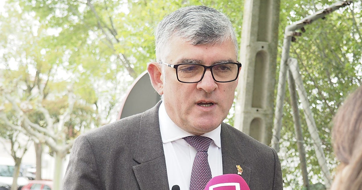 El PSOE ve a Núñez «descolocado» por la negociación de la carrera profesional sanitaria