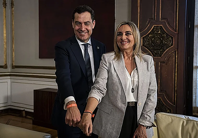 Juanma Moreno y Marifrán Carazo, el 19 de marzo en Sevilla para simbolizar el apoyo de la Junta al proyecto