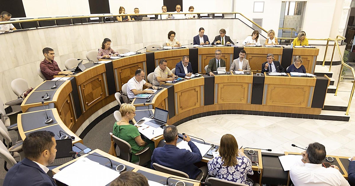 La Diputación de Alicante invierte 2,1 millones en los municipios de la Montaña con el Plan +Cerca