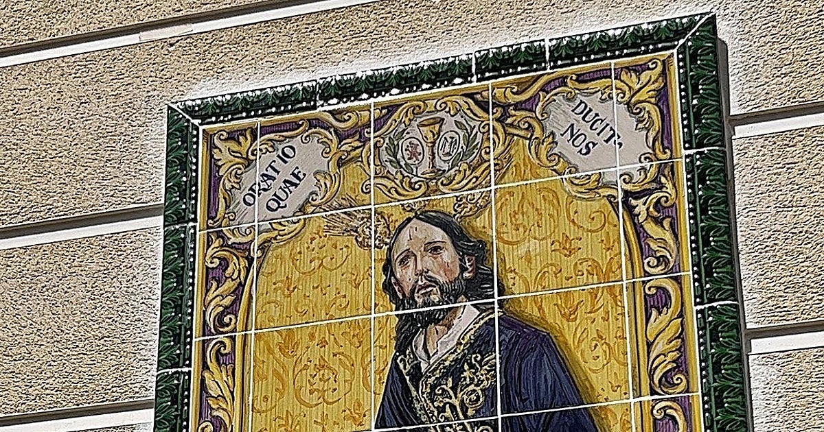 Un azulejo del Señor del Huerto recuerda la misión evangelizadora en el Sector Sur de Córdoba