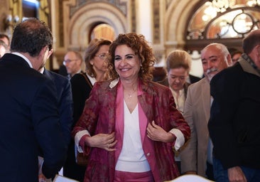 Montero no se cree el sondeo de Centra... menos cuando dice que la sanidad es el principal problema en Andalucía