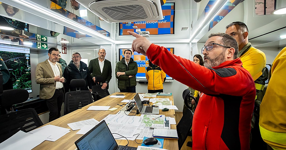 Quiñones reconoce la necesidad de afinar la coordinación ante los incendios forestales