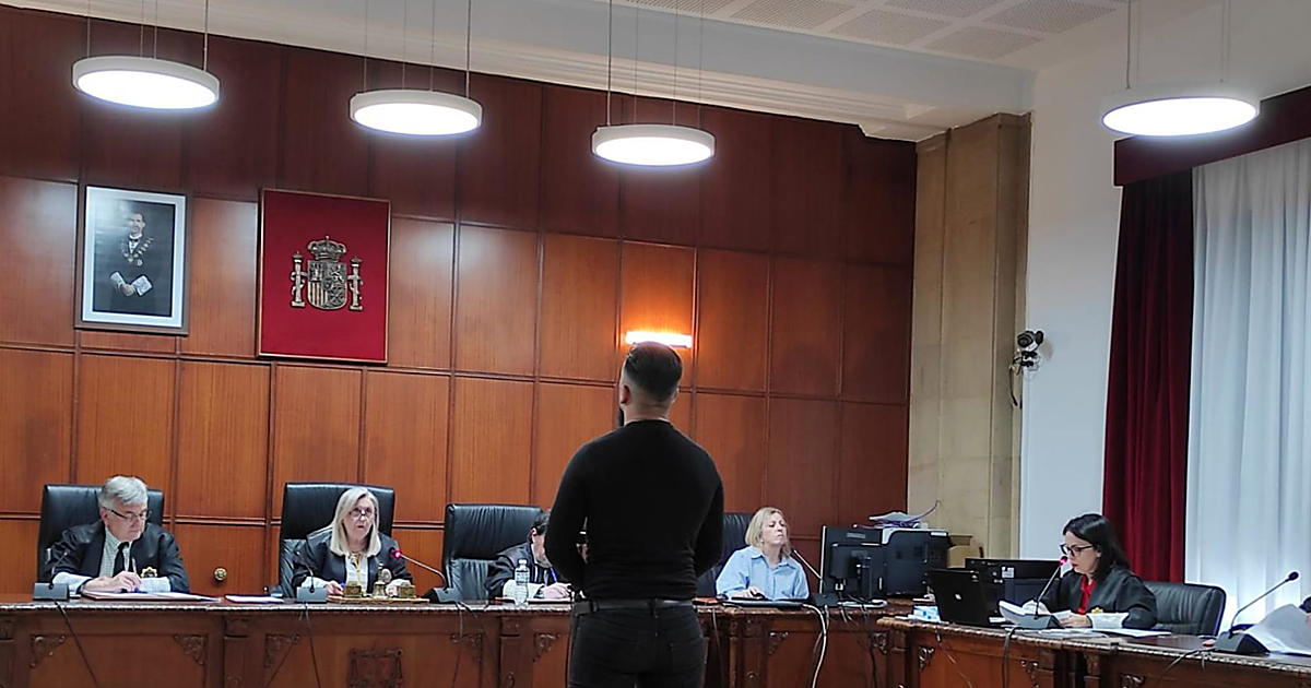 Retiene en su casa de Jaén a su mujer y a su hija durante ocho días