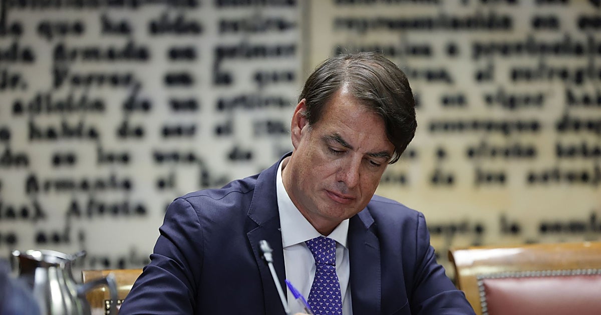 El expresidente de la SEPI imputado calla ante la comisión de investigación del Senado