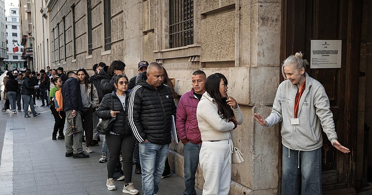 Valencia refuerza el padrón y critica la «improvisación» en la regularización de inmigrantes