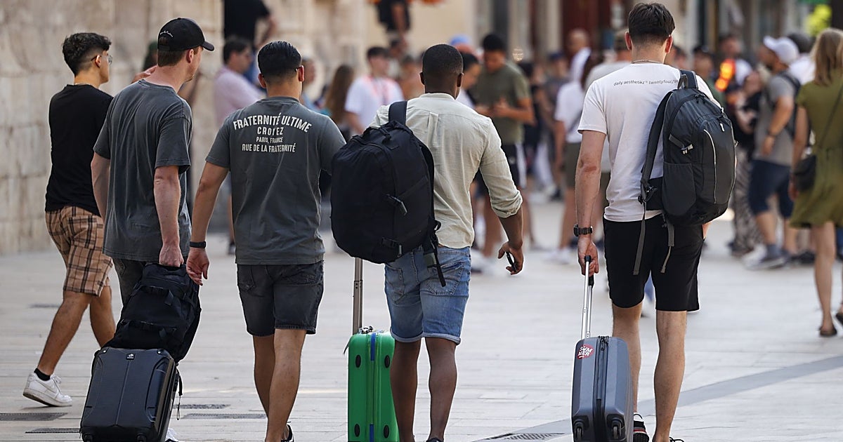 Valencia señala que la nueva norma sobre apartamentos reduce el impacto del fallo del TSJ