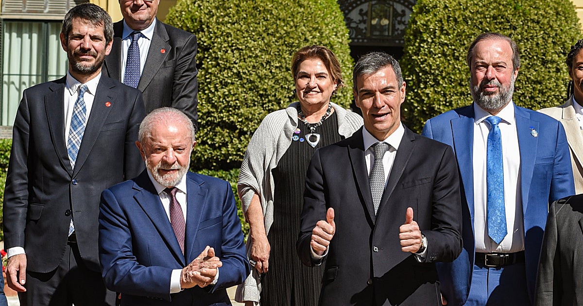 La izquierda prefiere la cumbre de Sánchez en Barcelona a recibir a María Corina Machado