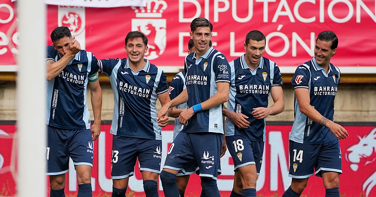 Percan rescata al Córdoba CF en el último suspiro en un triunfo sufrido ante la Cultural en León (1-2)