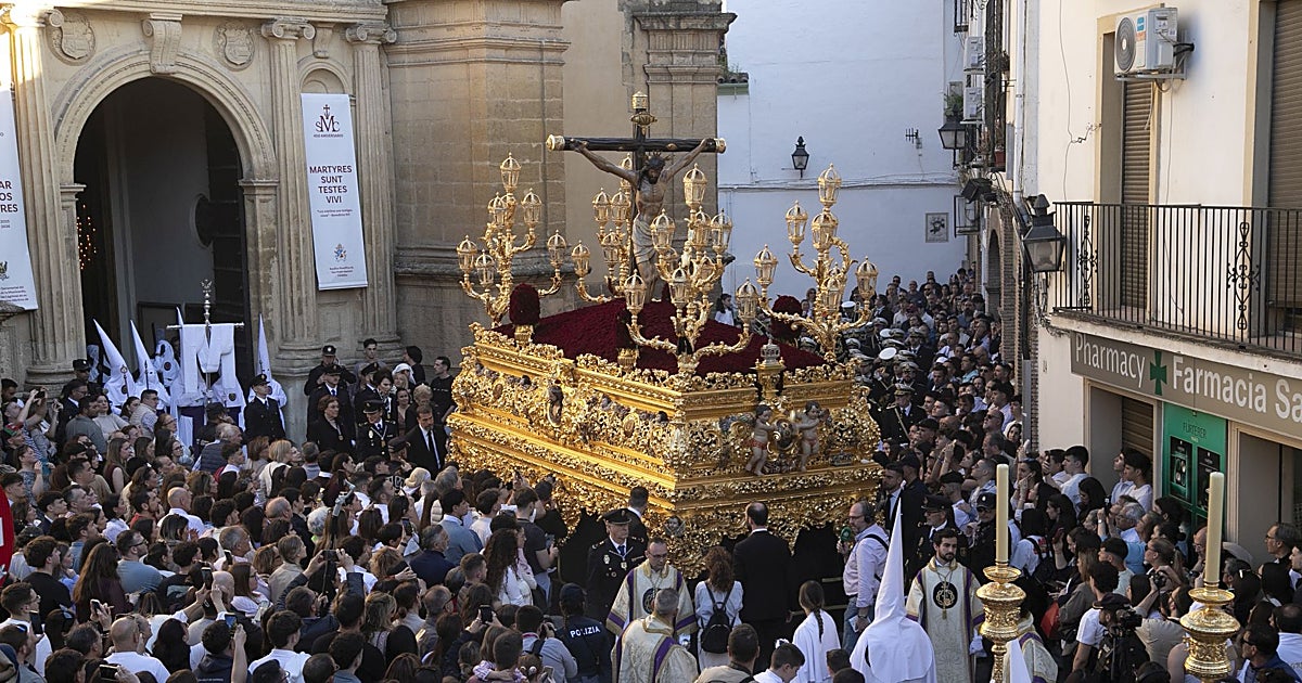 La Misericordia rompe con la banda Caído Fuensanta y suma en los cambios musicales del Miércoles Santo
