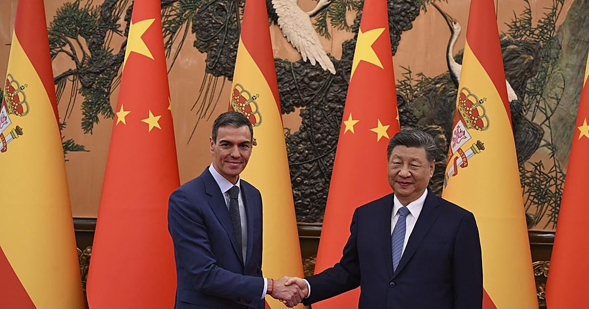 La China que admira Pedro Sánchez: represión, censura e inmovilismo