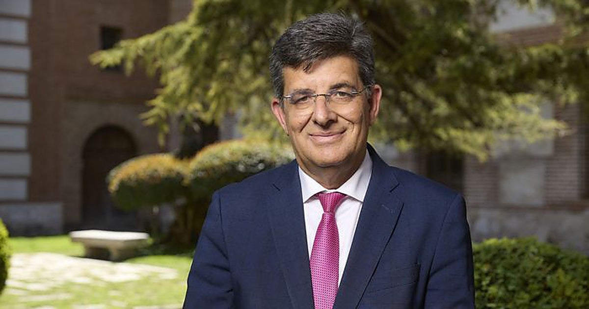 Núñez asiste este lunes a la investidura del castellanomanchego Carmelo García como rector de la Universidad de Alcalá