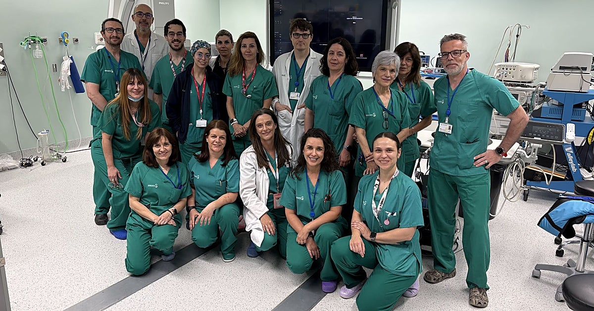 El Hospital de Toledo implanta un desfibrilador que mejora el tratamiento de las arritmias graves