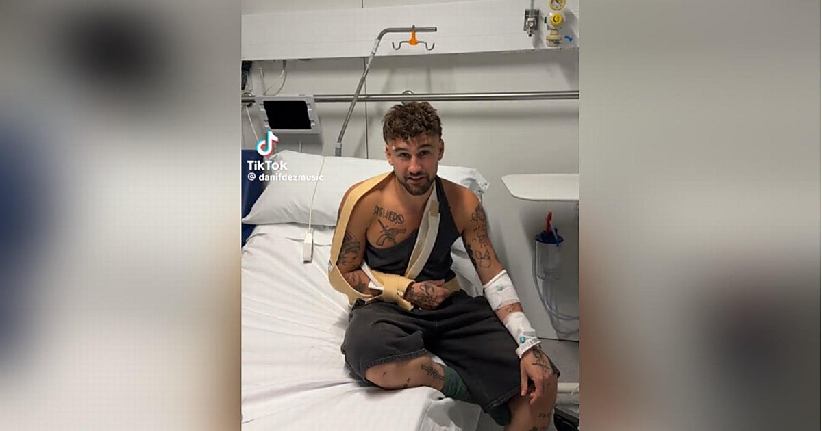 Dani Fernández, operado de urgencia tras caerse del escenario en su concierto en el Roig Arena