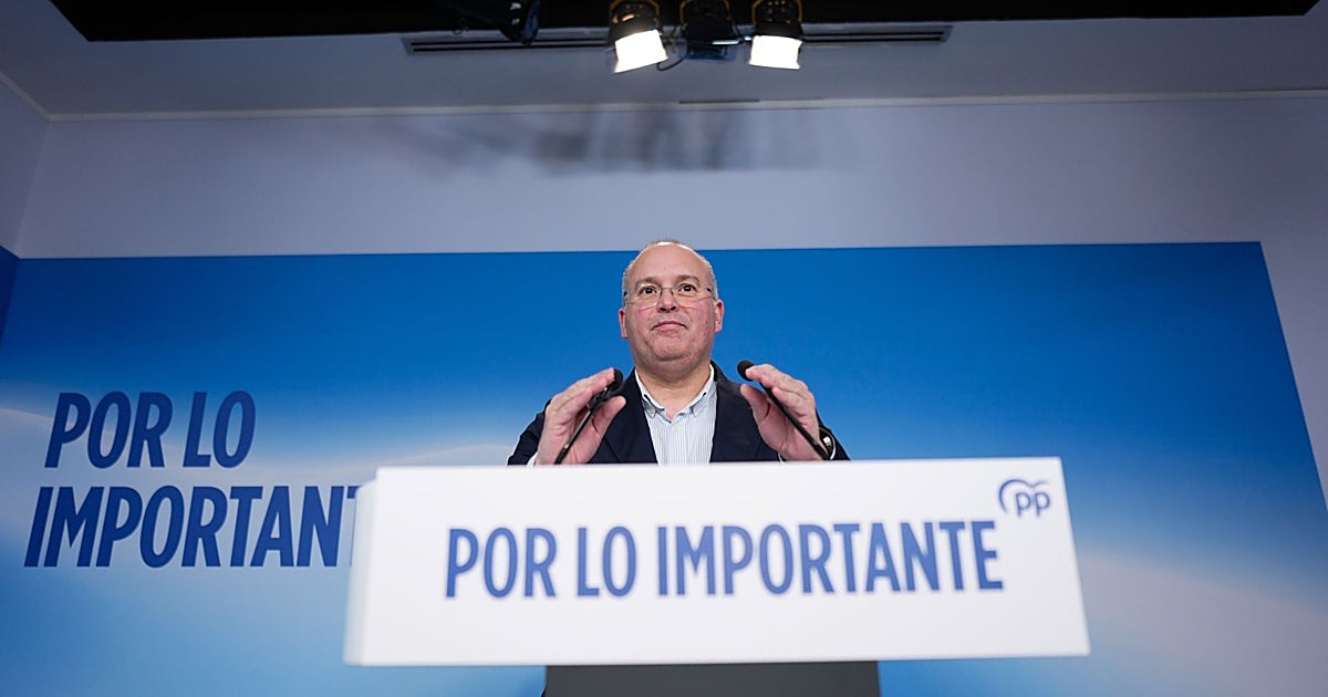 Génova defiende el pacto en Extremadura: «Millones de veces mejor que el Gobierno de Sánchez»