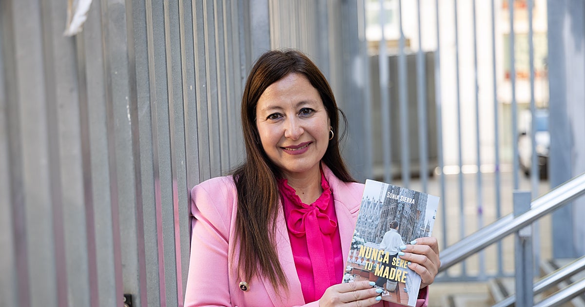 Sonia Sierra: «Conocemos todos los sentimientos de los independentistas, pero nadie pregunta cómo nos sentimos la mayoría de los catalanes»