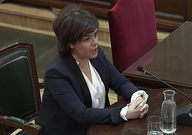 Sáenz de Santamaría: «No tengo ninguna constancia de esa operación durante mi época en el Gobierno»