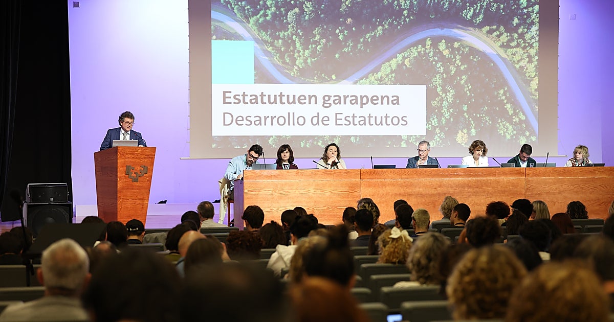 La Universidad del País Vasco borra definitivamente su nombre en castellano: «Es plural y feminista»