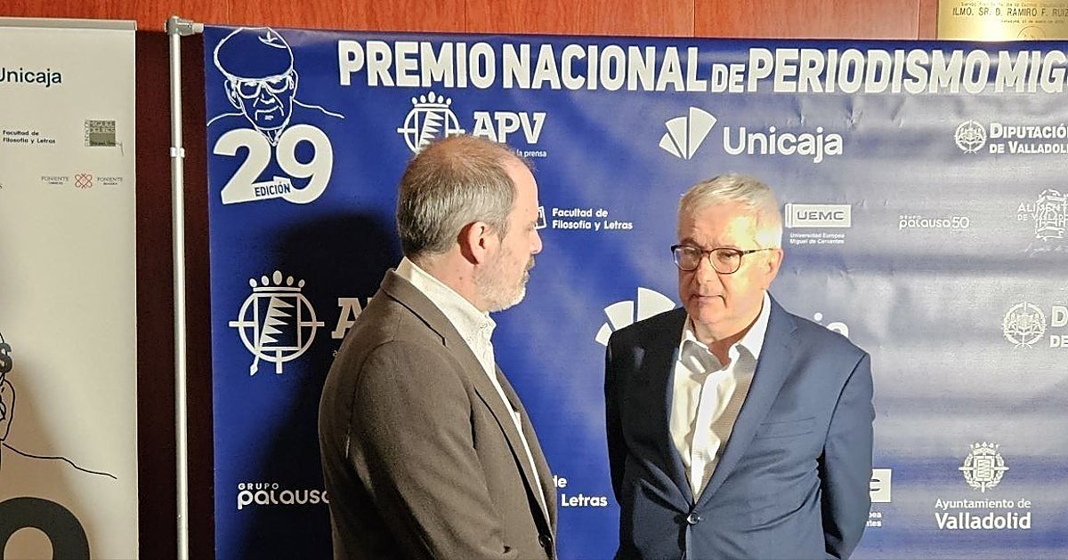 Los periodistas Íñigo Domínguez y Alfonso Armada, galardonados «por la valentía de llamar a las cosas por su nombre»