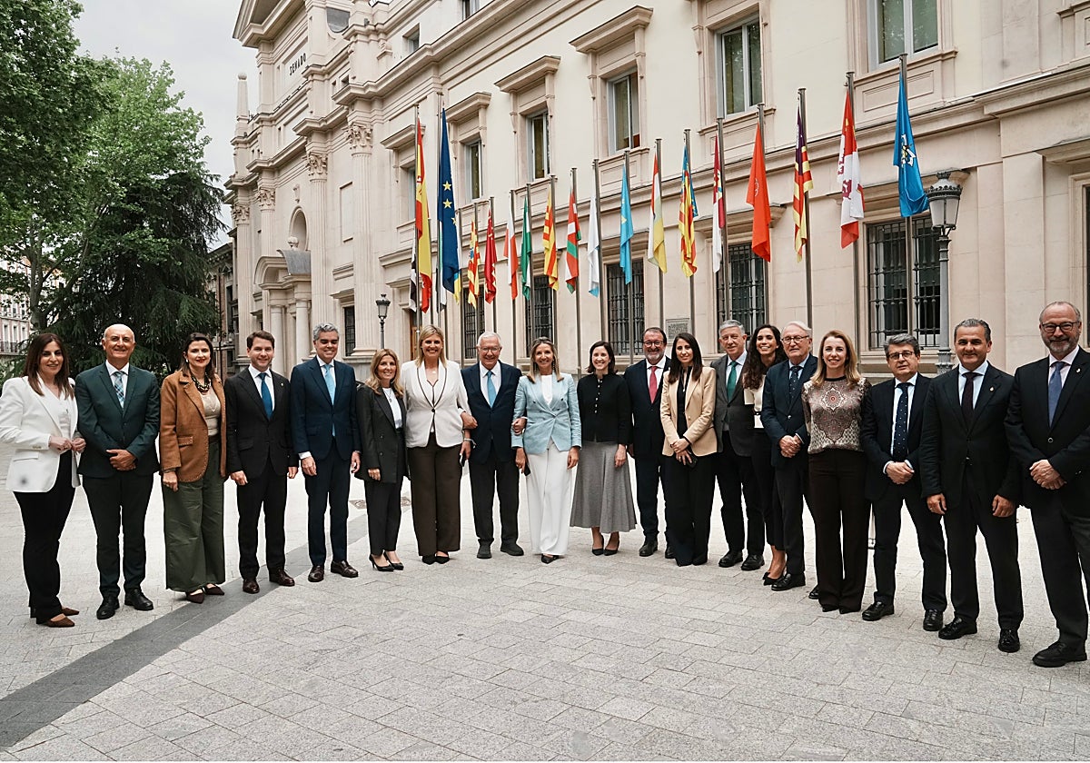 El PP eleva al Senado el déficit de infraestructuras de Andalucía y alerta del «riesgo real» para los usuarios